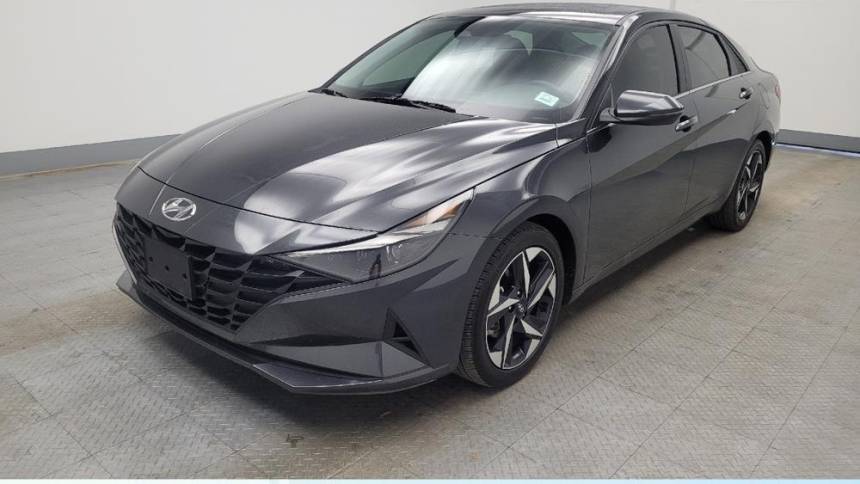 2023 Hyundai Elantra Limited — Sedan — 10,412 mi — Huntsville, AL