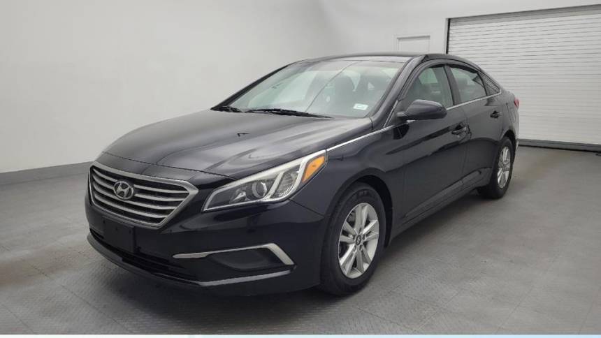 2017 Hyundai Sonata SE — Sedan — 80,050 mi — Charlotte, NC