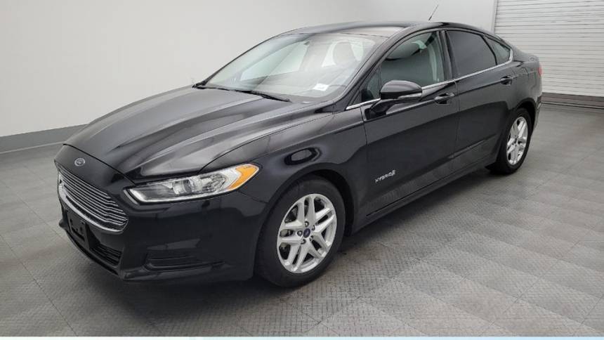 2016 Ford Fusion SE — Sedan — 84,610 mi — Glendale, AZ