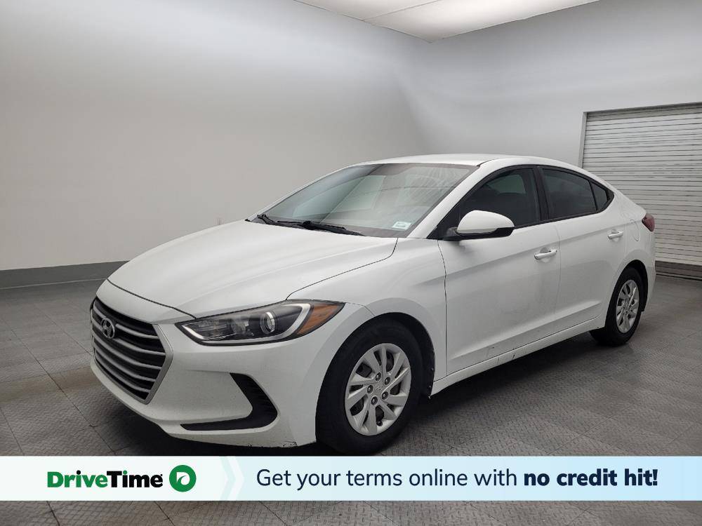 2017 Hyundai Elantra SE — Sedan — 109,728 mi — Glendale, AZ
