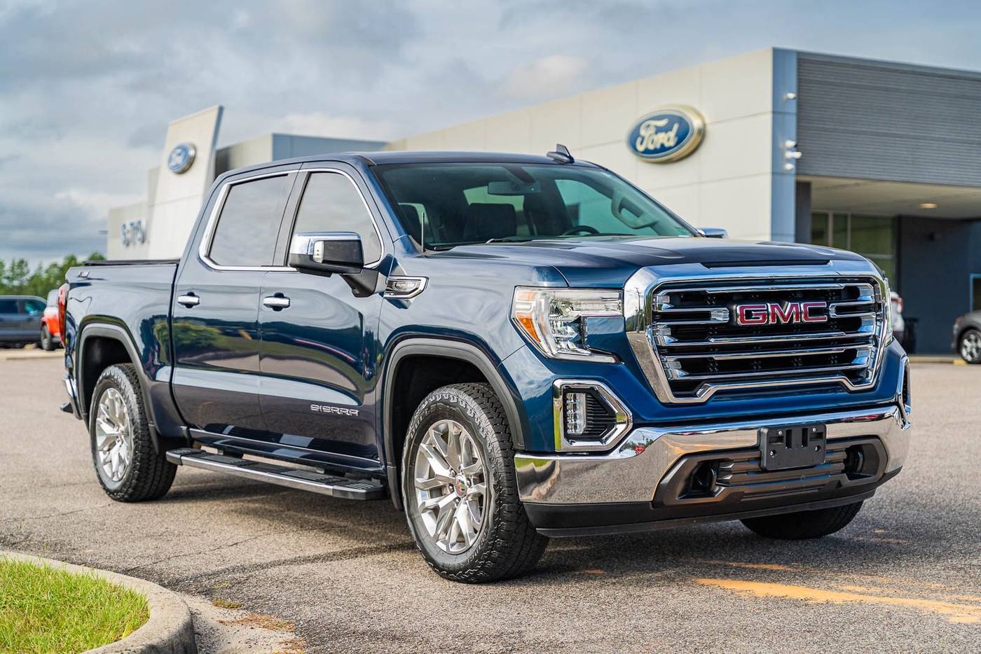 2021 GMC Sierra 1500 SLT — Pickup Truck — 47,394 mi — Graniteville, SC