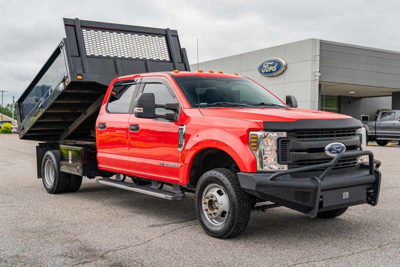 2019 Ford Super Duty F-350 Chassis Cab XL — Chassis Cab Truck — 115,784 mi — Graniteville, SC