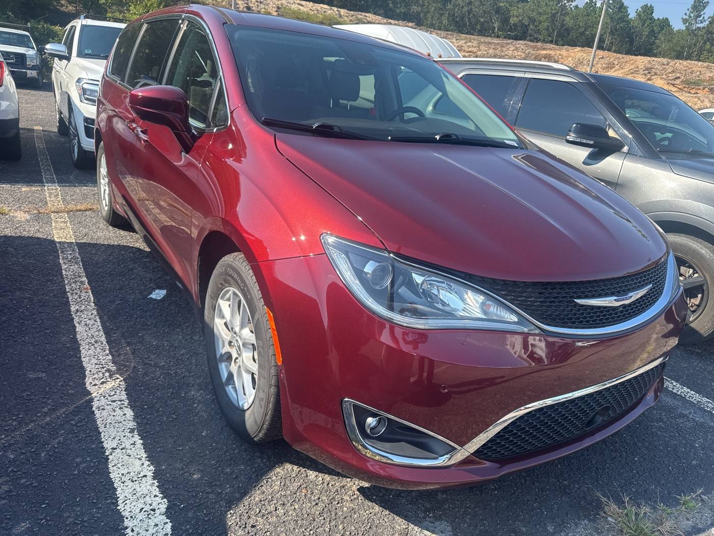 2020 Chrysler Pacifica Touring — Minivan — 46,238 mi — Graniteville, SC