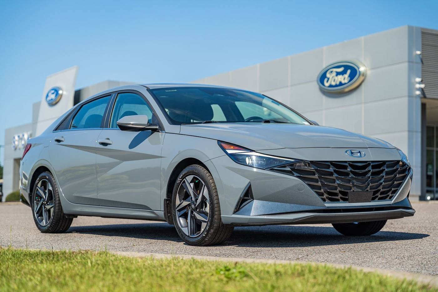 2022 Hyundai Elantra Limited — Sedan — 38,943 mi — Graniteville, SC