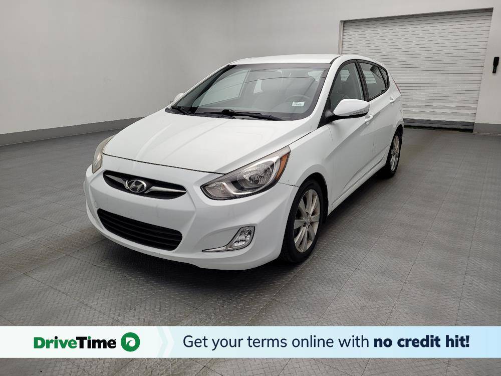 2013 Hyundai Accent SE — Hatchback — 75,036 mi — Orlando, FL