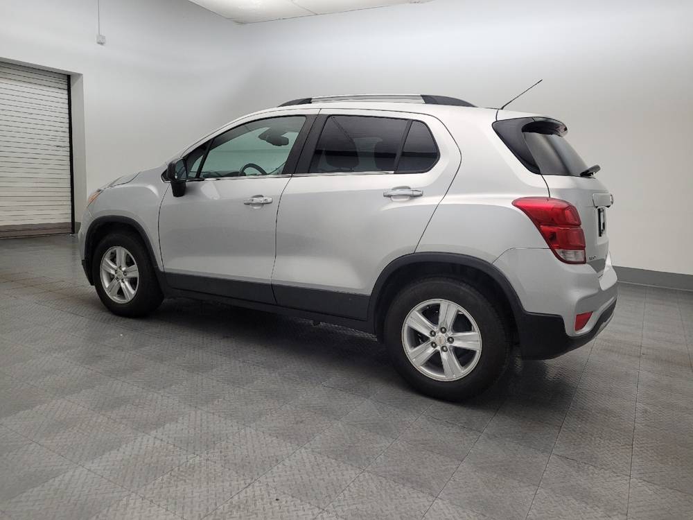 Thumbnail 3