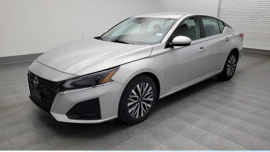 2023 Nissan Altima SV — Sedan — 27,724 mi — Phoenix, AZ