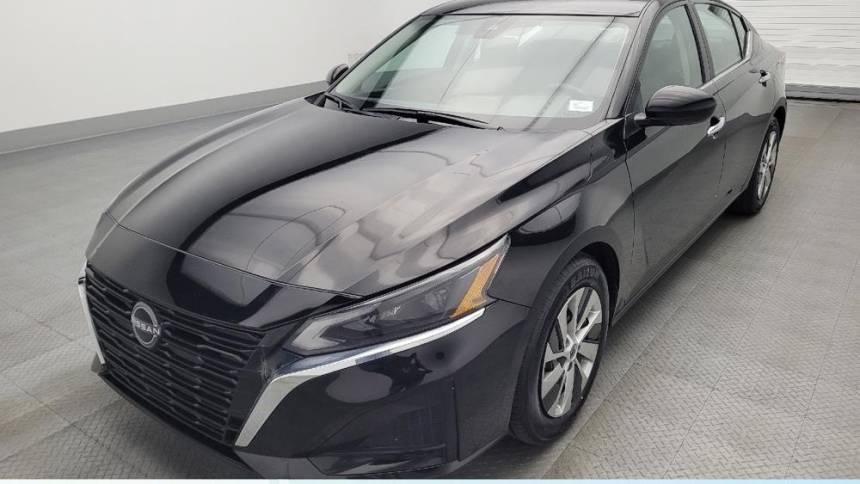 2023 Nissan Altima S — Sedan — 48,575 mi — Sanford, FL