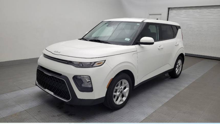 2022 Kia Soul LX — Hatchback — 60,718 mi — Fayetteville, NC