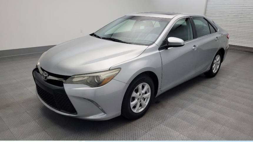 2015 Toyota Camry SE — Sedan — 68,427 mi — Phoenix, AZ