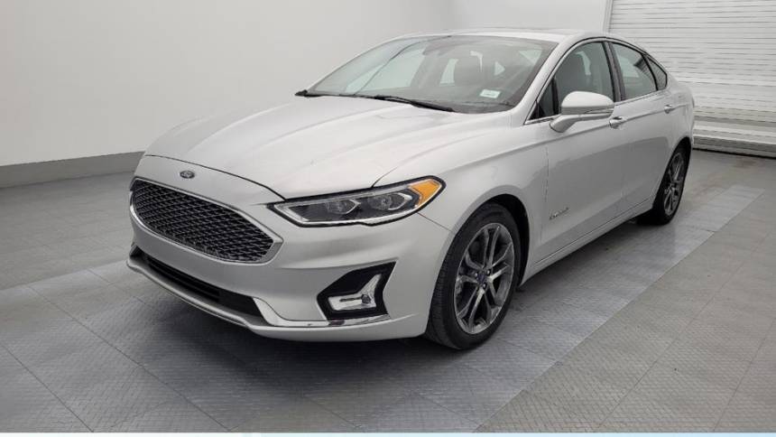 2019 Ford Fusion Hybrid Titanium — Sedan — 116,784 mi — Tampa, FL