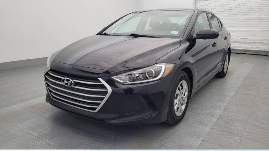2017 Hyundai Elantra SE — Sedan — 80,391 mi — Tampa, FL