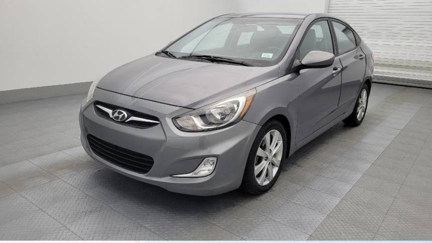 2013 Hyundai Accent GLS — Sedan — 68,608 mi — Tampa, FL