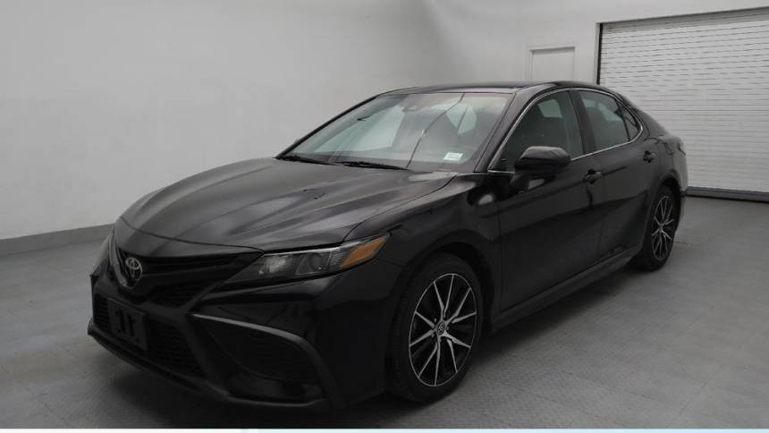 2021 Toyota Camry SE — Sedan — 69,254 mi — Greensboro, NC
