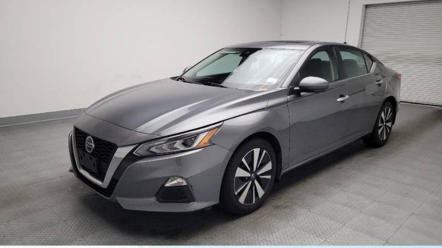 2022 Nissan Altima SV — Sedan — 76,256 mi — Downey, CA