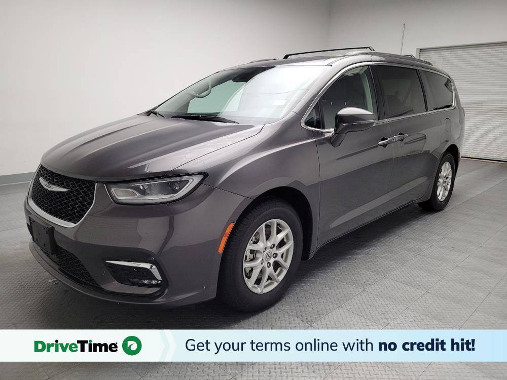 2022 Chrysler Pacifica Touring L — Minivan — 89,902 mi — Downey, CA
