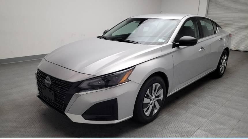 2024 Nissan Altima S — Sedan — 17,550 mi — Downey, CA