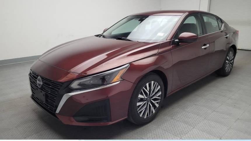 2023 Nissan Altima SV — Sedan — 31,578 mi — Downey, CA