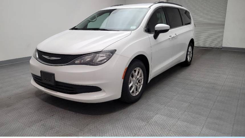 2020 Chrysler Voyager LXI — Minivan — 82,850 mi — Montclair, CA