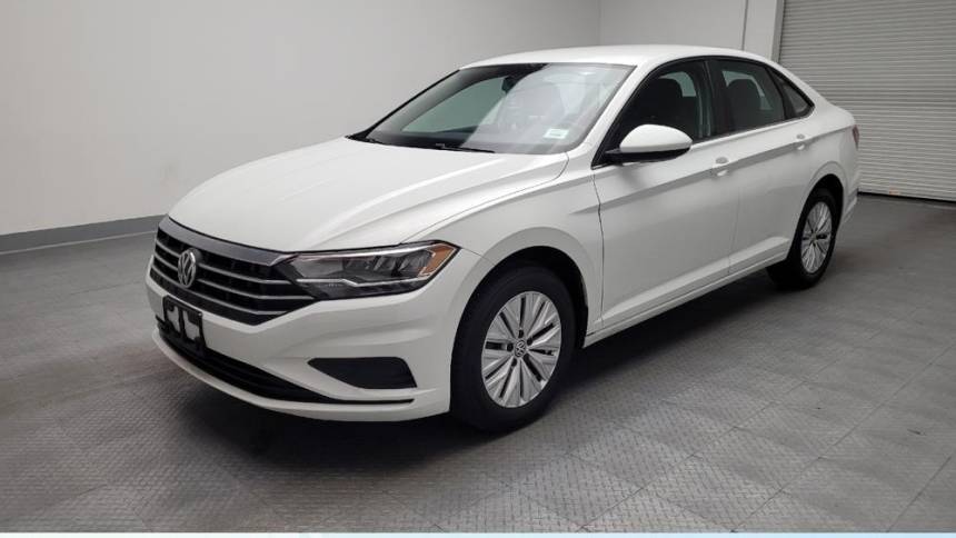 2019 Volkswagen Jetta SE — Sedan — 58,758 mi — Montclair, CA