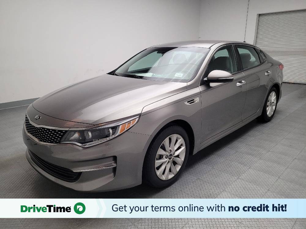 2016 Kia Optima EX — Sedan — 59,701 mi — Montclair, CA