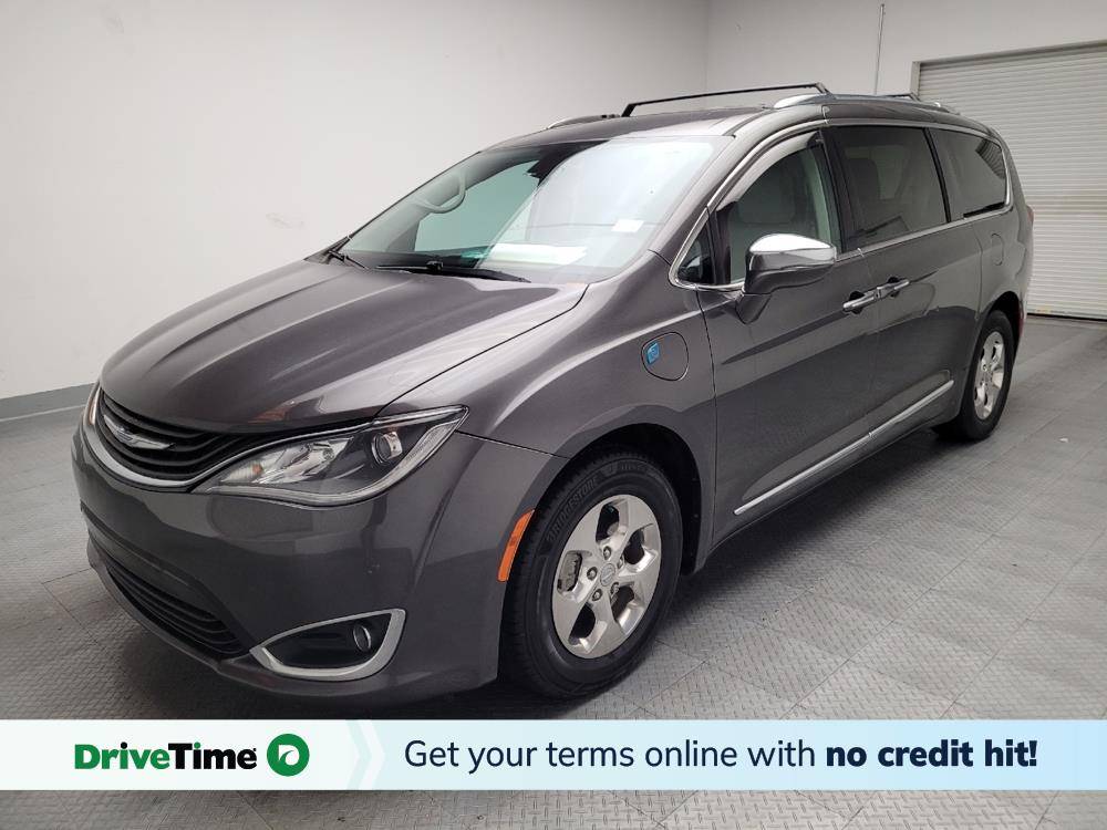 2018 Chrysler Pacifica Hybrid Limited — Minivan — 128,242 mi — Montclair, CA