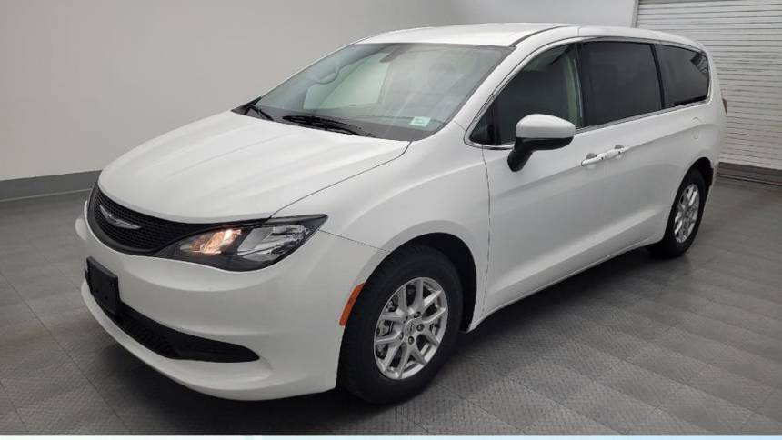 2022 Chrysler Voyager LX — Minivan — 65,742 mi — Albuquerque, NM