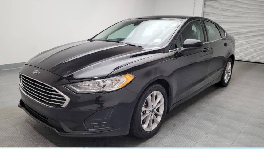 2020 Ford Fusion SE — Sedan — 68,091 mi — Riverside, CA