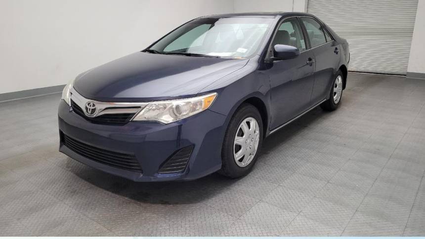 2014 Toyota Camry LE — Sedan — 128,051 mi — Riverside, CA