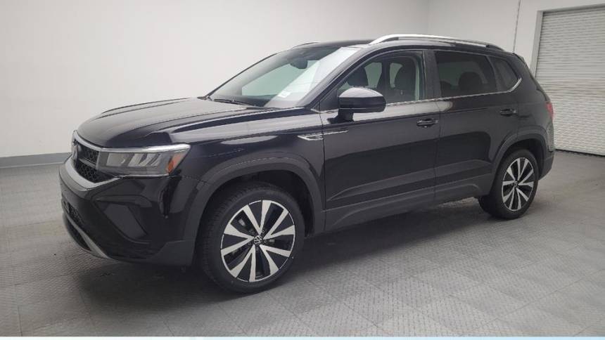 2023 Volkswagen Taos SE — SUV — 32,871 mi — Riverside, CA
