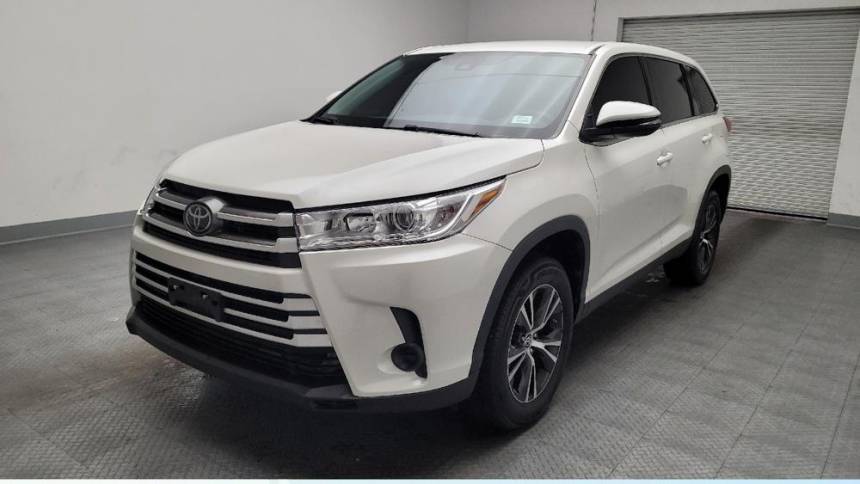 2019 Toyota Highlander LE — SUV — 38,137 mi — Riverside, CA