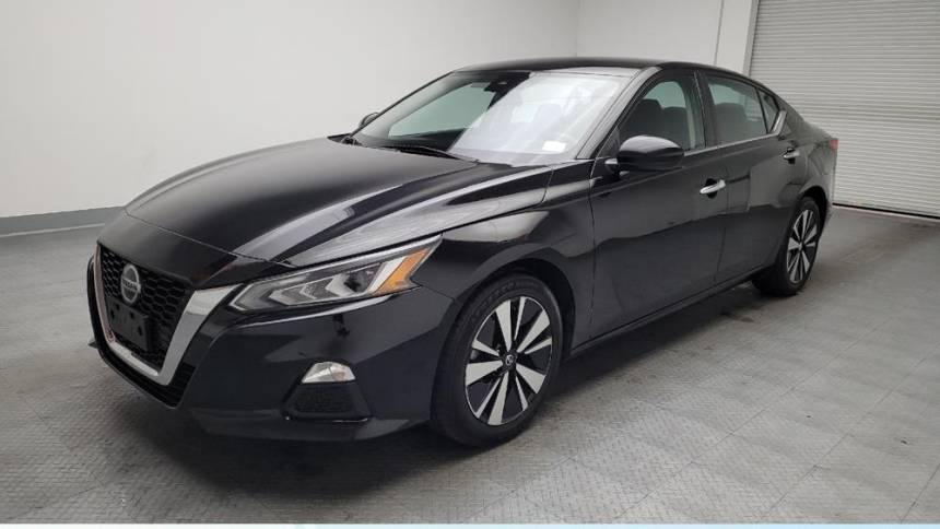2021 Nissan Altima SV — Sedan — 61,815 mi — Riverside, CA