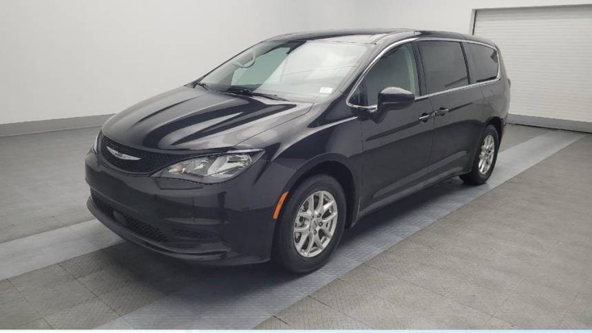 2022 Chrysler Voyager LX — Minivan — 68,803 mi — Morrow, GA