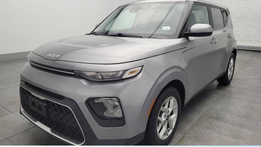 2022 Kia Soul LX — Hatchback — 61,860 mi — Savannah, GA
