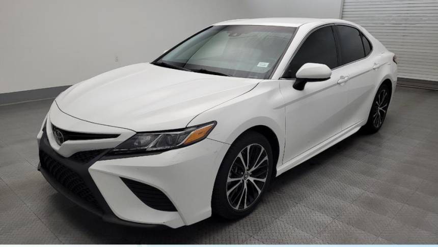 2018 Toyota Camry SE — Sedan — 43,516 mi — Albuquerque, NM