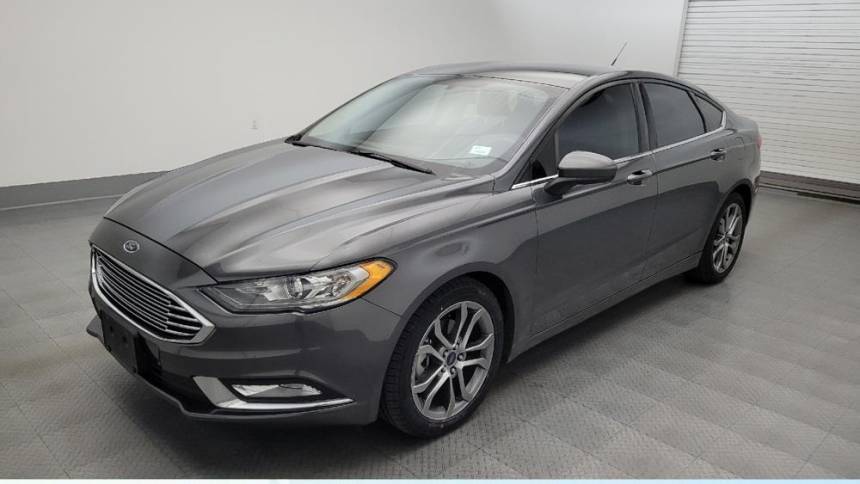 2017 Ford Fusion SE — Sedan — 77,187 mi — Albuquerque, NM