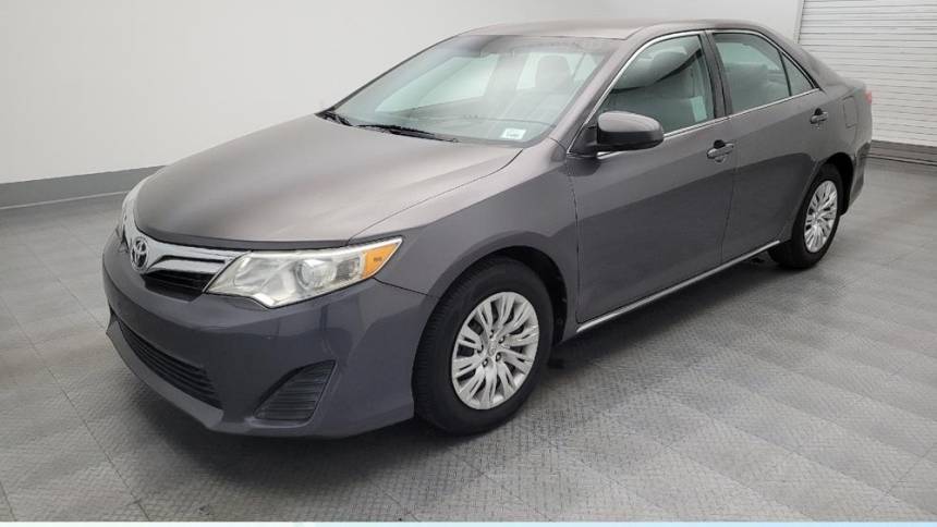 2014 Toyota Camry LE — Sedan — 113,101 mi — Albuquerque, NM