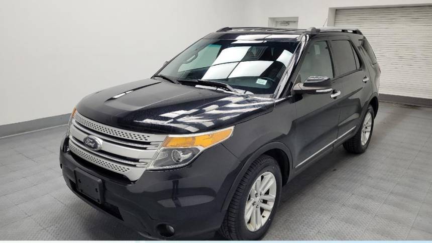 2013 Ford Explorer XLT — SUV — 132,745 mi — Las Vegas, NV