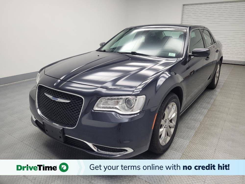 2018 Chrysler 300 Touring — Sedan — 104,653 mi — Indianapolis, IN