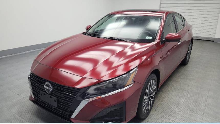 2023 Nissan Altima SV — Sedan — 19,850 mi — Indianapolis, IN