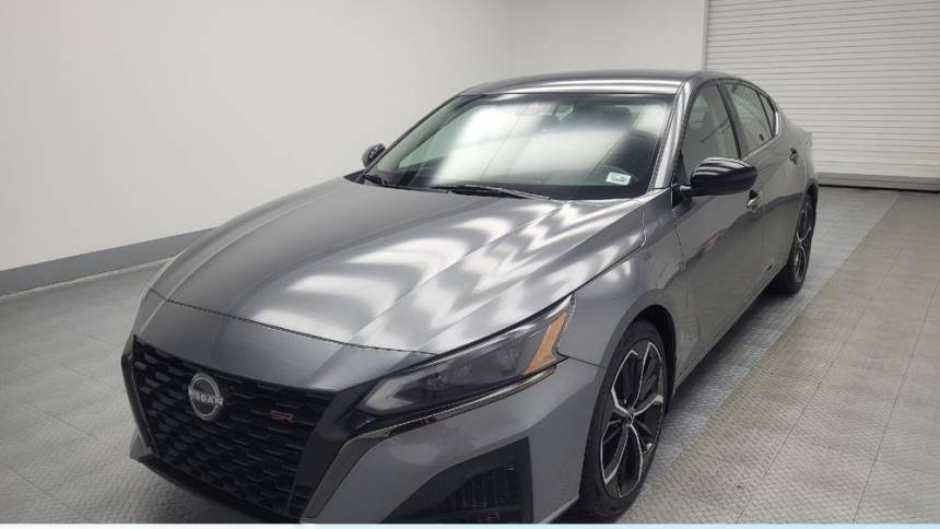 2023 Nissan Altima SR — Sedan — 51,437 mi — Indianapolis, IN