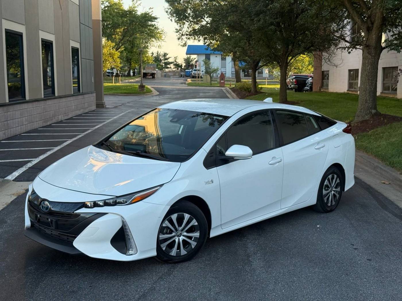2021 Toyota Prius Prime LE — Hatchback — 34,838 mi — Gaithersburg, MD