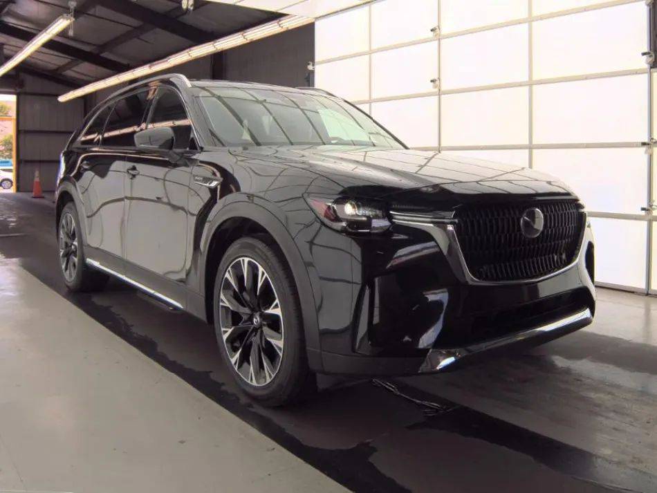 2024 Mazda CX-90 Plug-In Hybrid Premium — SUV — 37,301 mi — Gaithersburg, MD