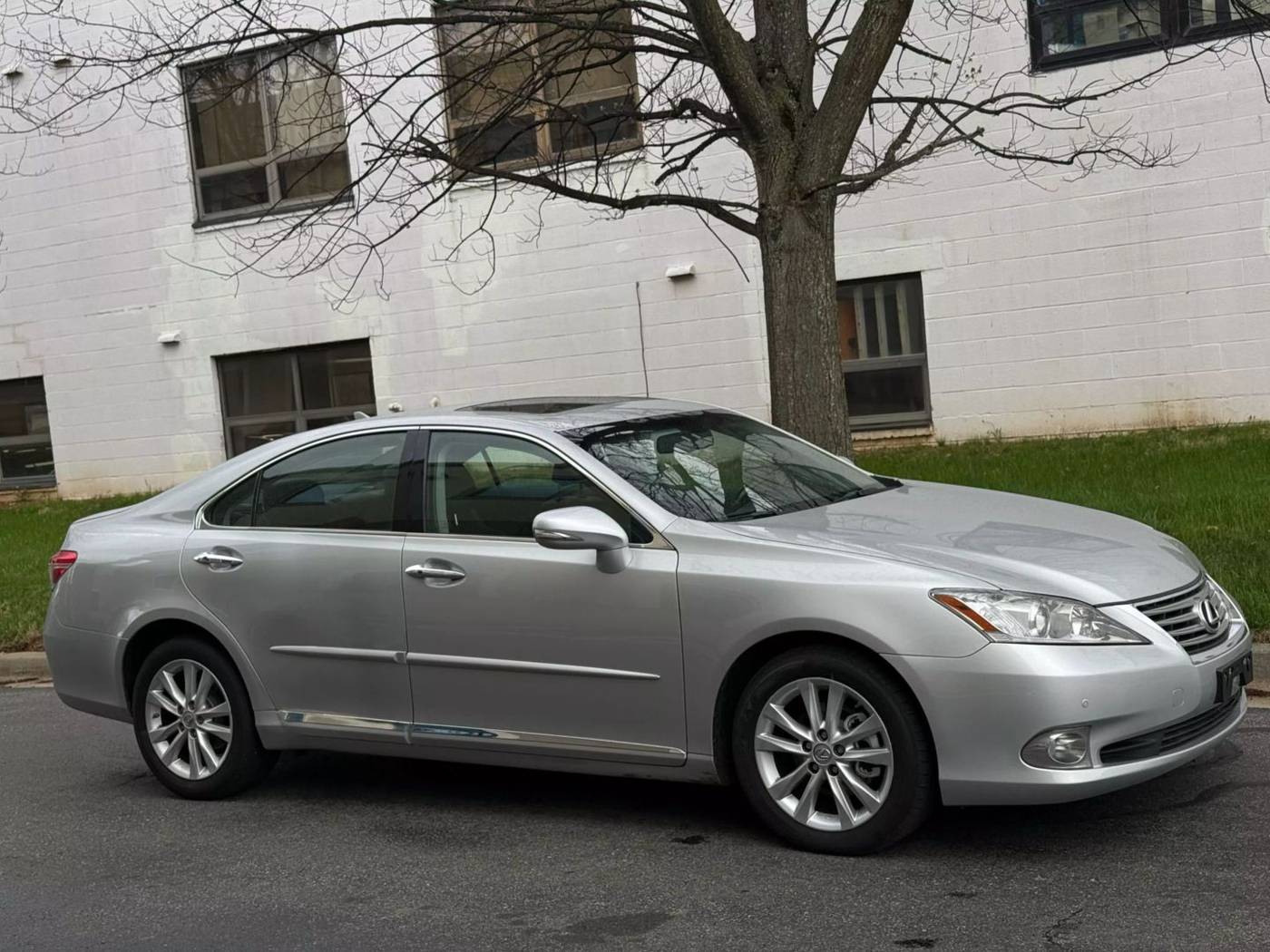 2011 Lexus ES ES 350 — Sedan — 119,205 mi — Gaithersburg, MD