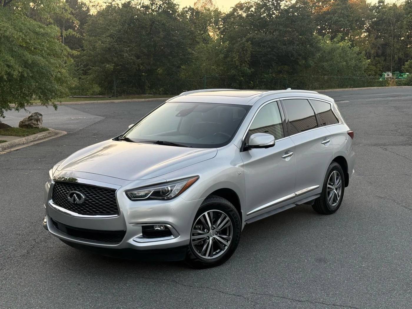 2020 INFINITI QX60 LUXE — SUV — 52,912 mi — Gaithersburg, MD