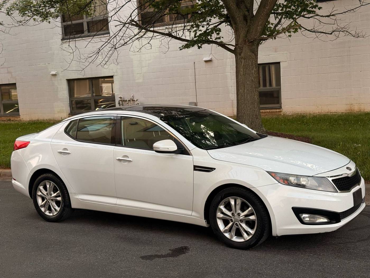 2012 Kia Optima EX — Sedan — 113,091 mi — Gaithersburg, MD