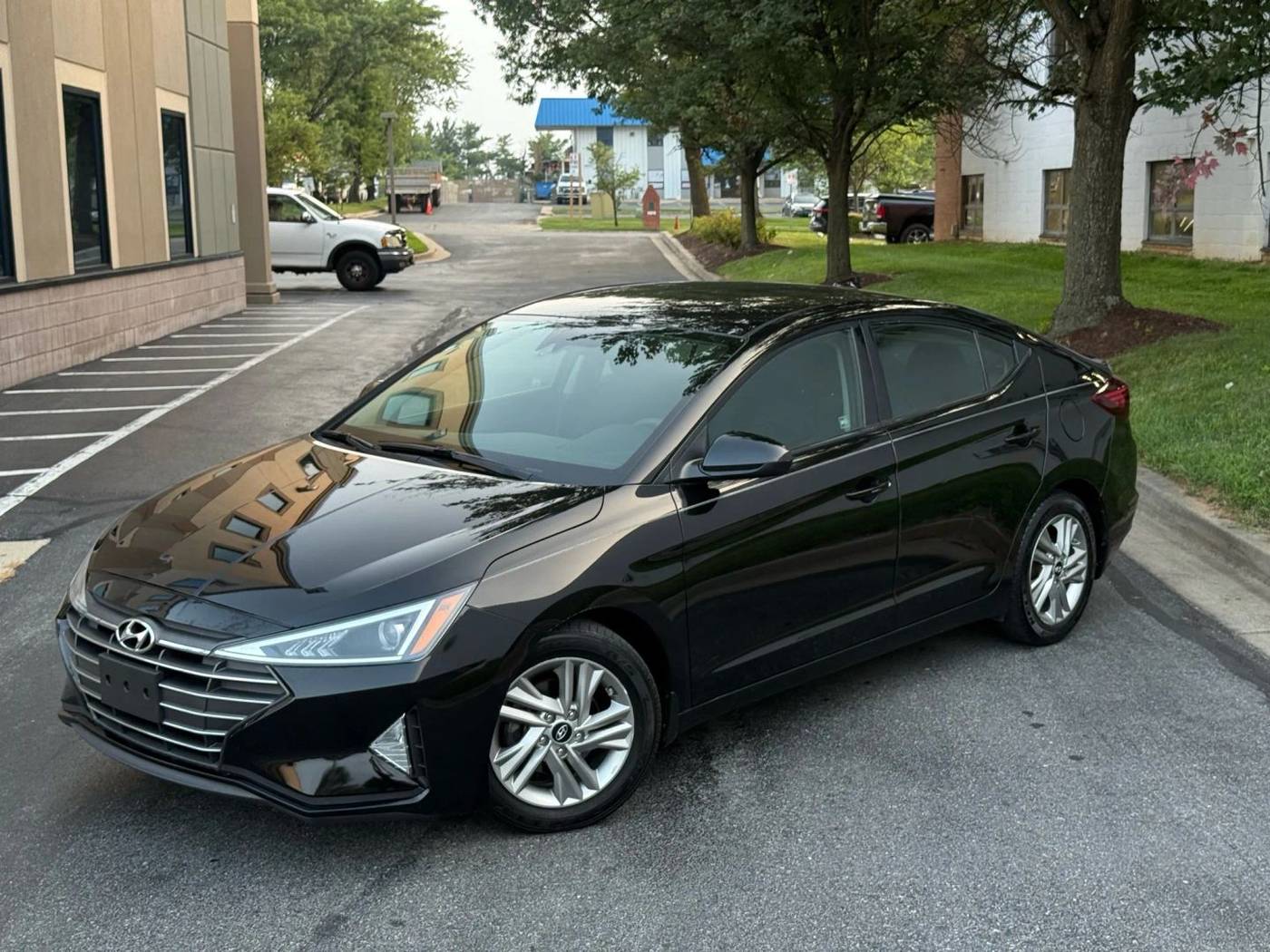 2020 Hyundai Elantra SEL — Sedan — 95,094 mi — Gaithersburg, MD