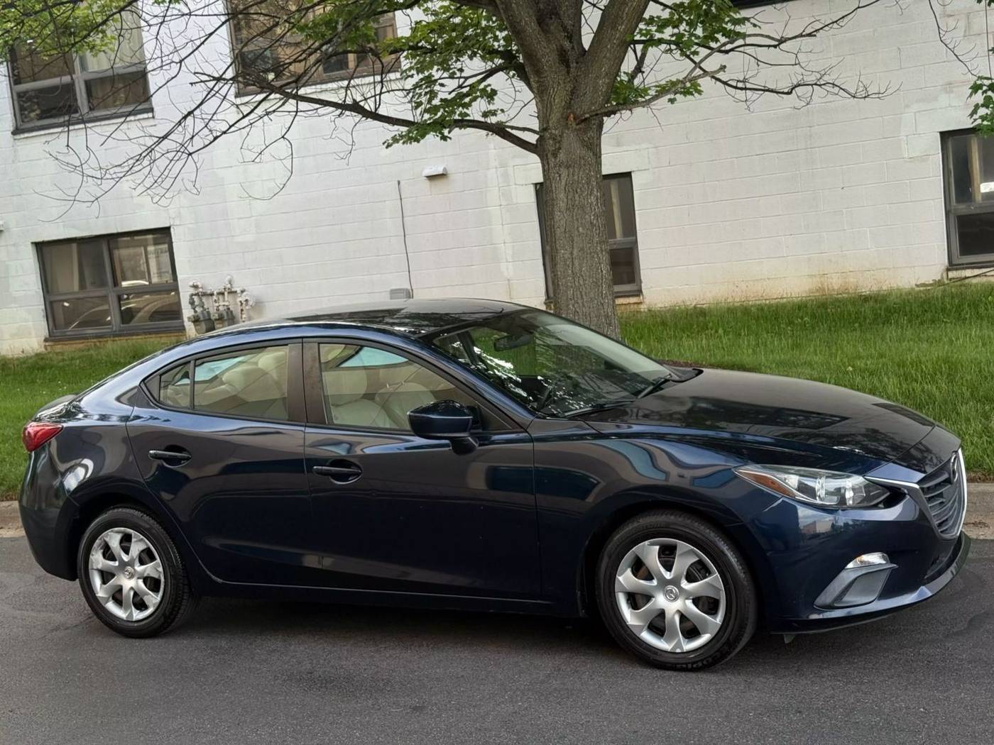 2015 Mazda Mazda3 i Sport — Sedan — 118,120 mi — Gaithersburg, MD