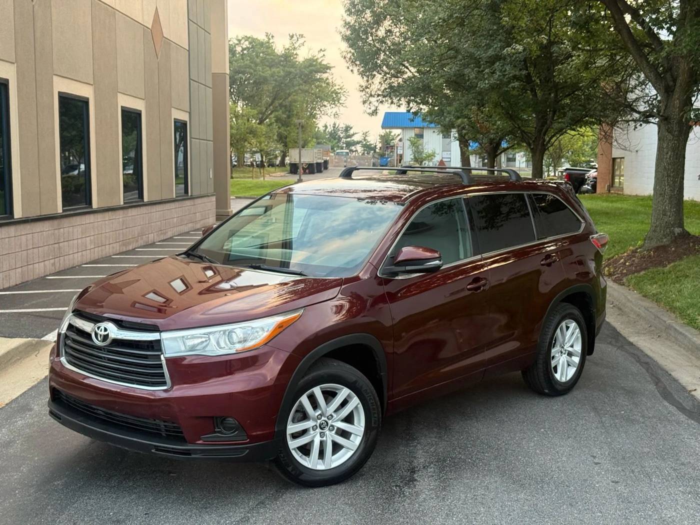 2016 Toyota Highlander LE Plus — SUV — 71,874 mi — Gaithersburg, MD