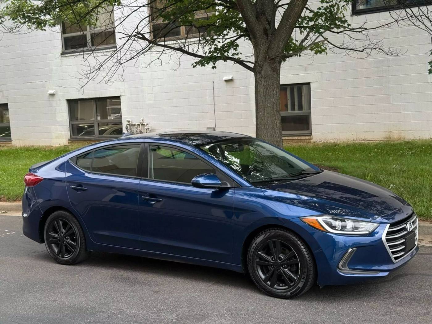 2017 Hyundai Elantra Value Edition — Sedan — 87,518 mi — Gaithersburg, MD